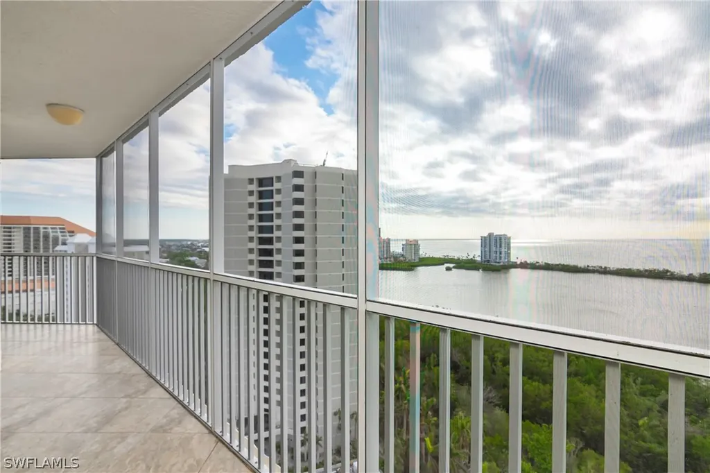 5550 Heron Point Drive Naples FL 34108
