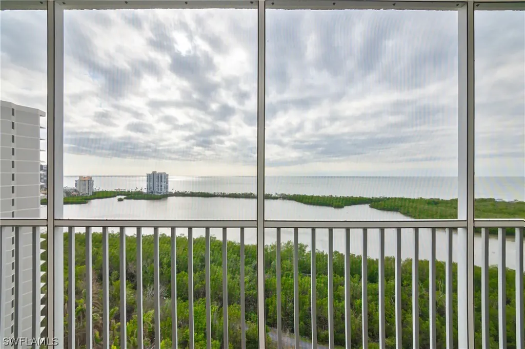 5550 Heron Point Drive Naples FL 34108