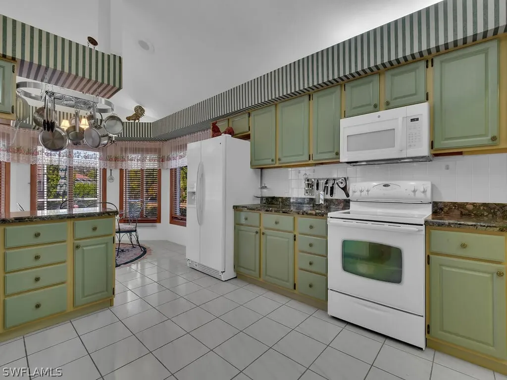 620 Inlet Drive Marco Island FL 34145