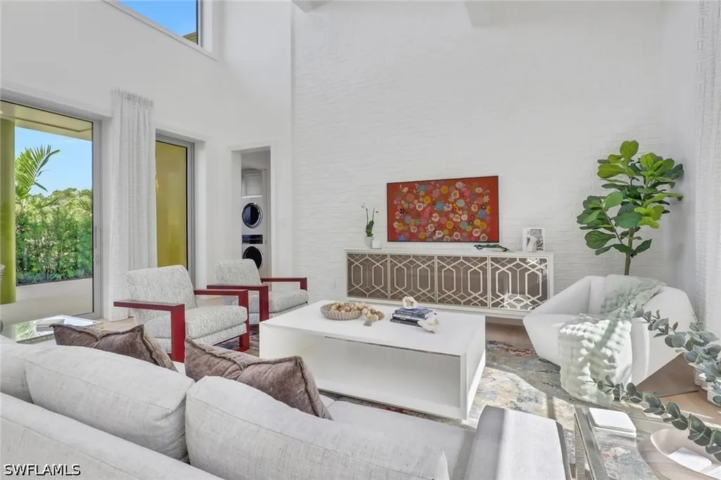 3724 Grove Circle Naples FL 34112
