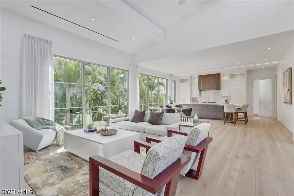 3724 Grove Circle Naples FL 34112