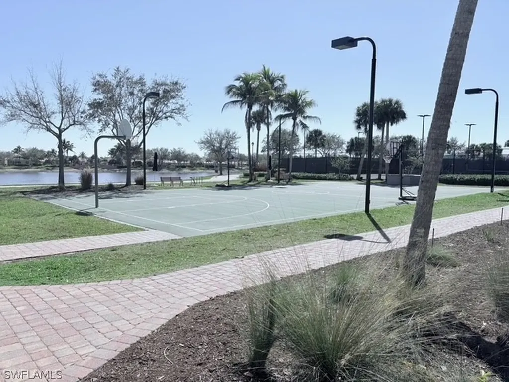 7131 Marconi Court Naples FL 34114