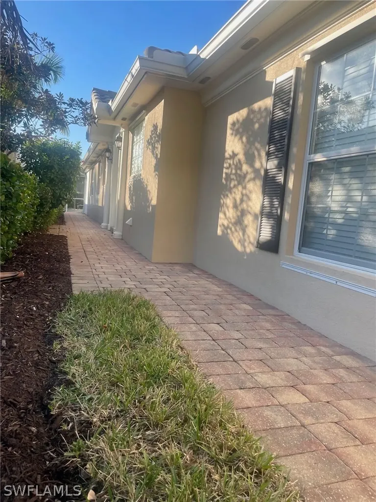 7131 Marconi Court Naples FL 34114