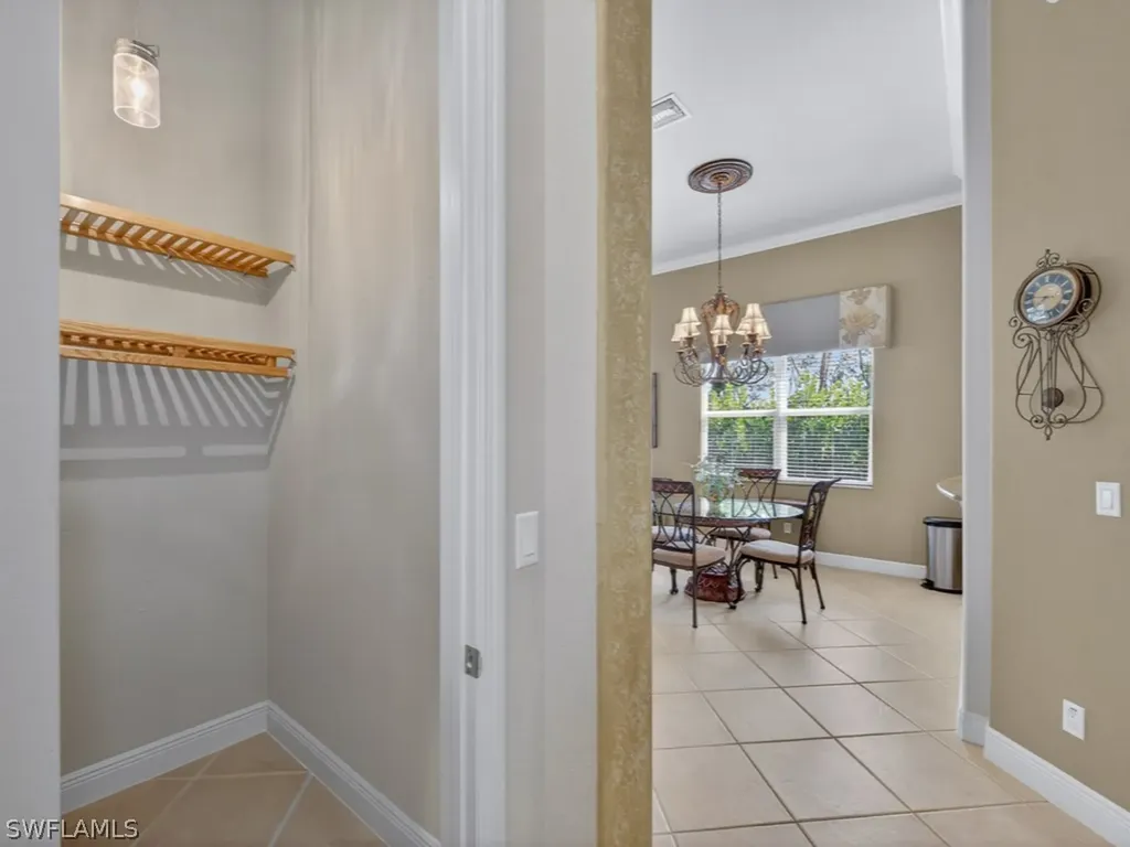 5757 Mango Circle Naples FL 34110
