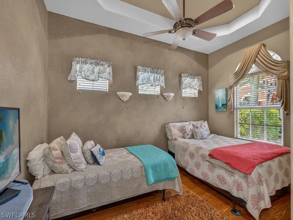 5757 Mango Circle Naples FL 34110
