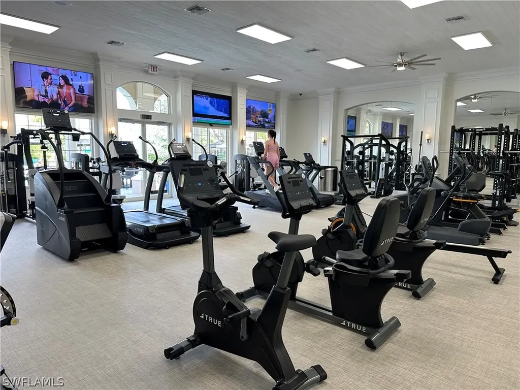 5757 Mango Circle Naples FL 34110