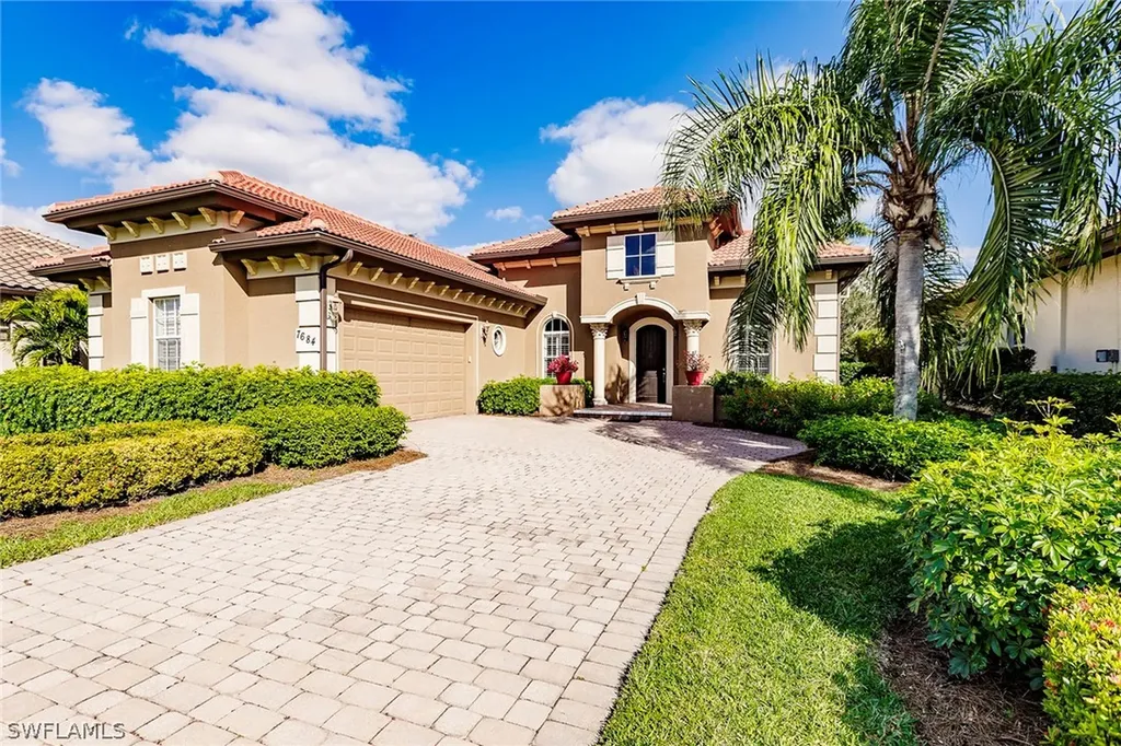 7684 Cottesmore Drive Naples FL 34113