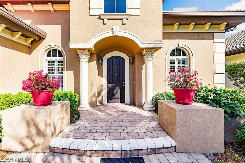 7684 Cottesmore Drive Naples FL 34113