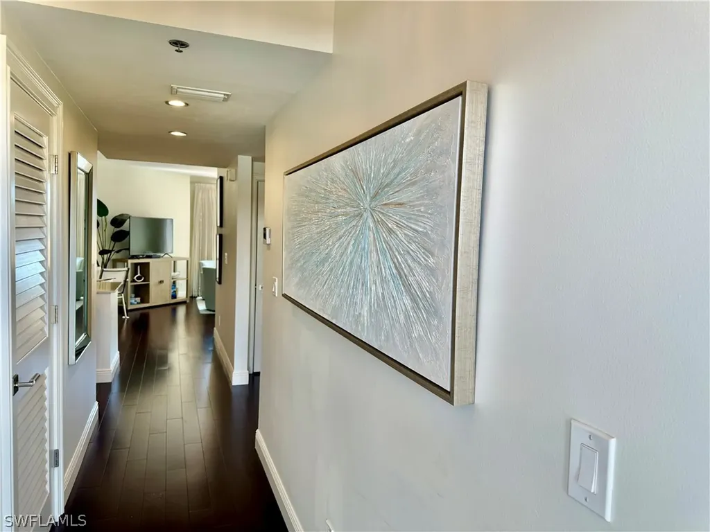 365 5th Avenue S Naples FL 34102