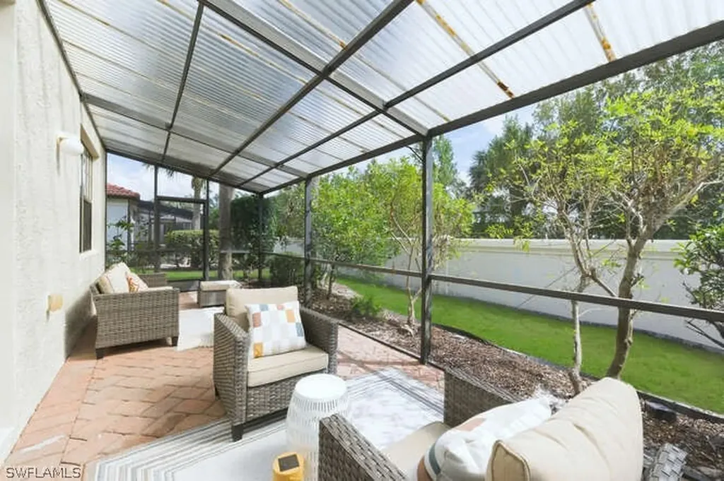 7368 Bristol Circle Naples FL 34120