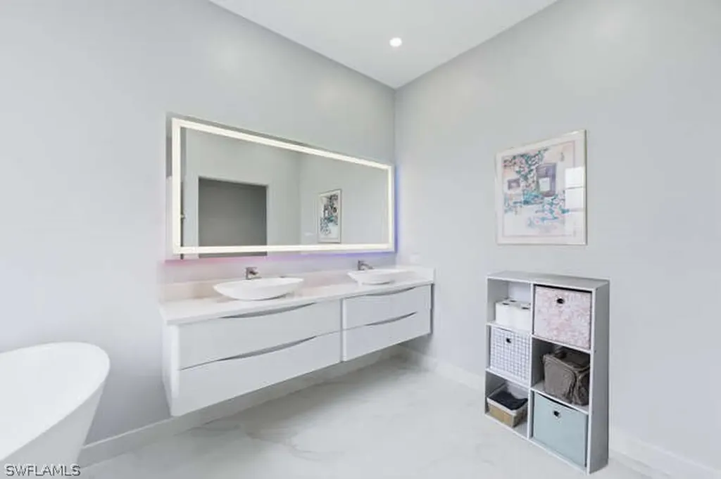 7368 Bristol Circle Naples FL 34120