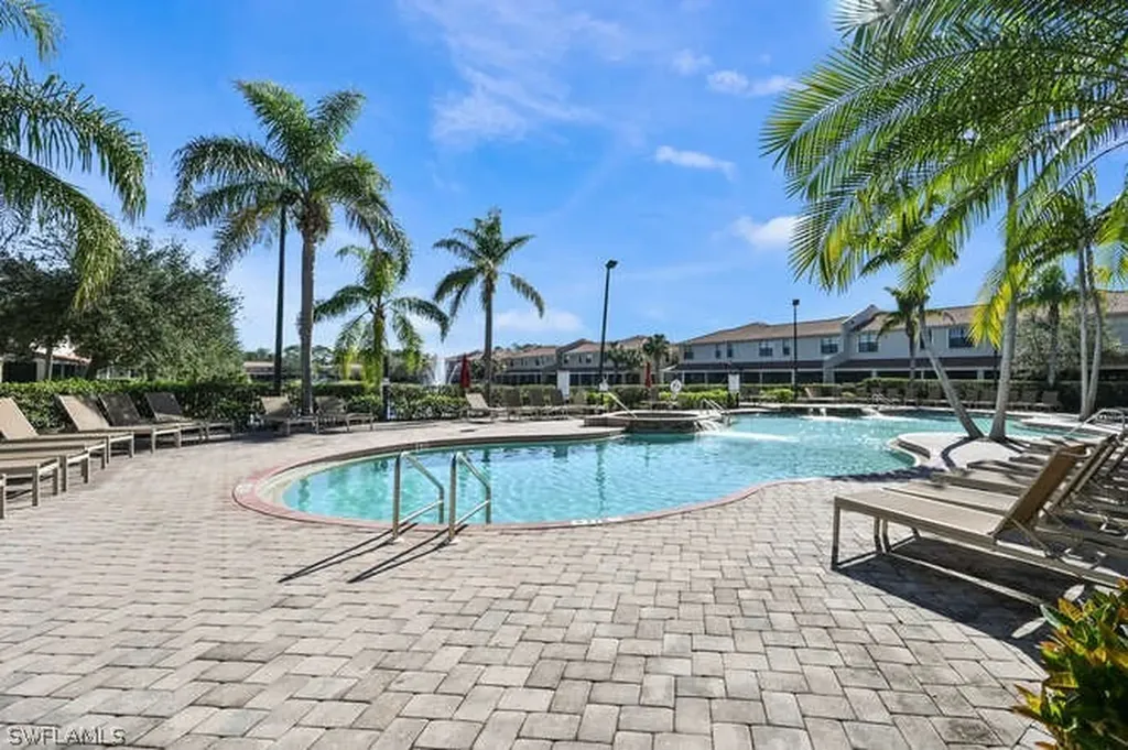7368 Bristol Circle Naples FL 34120