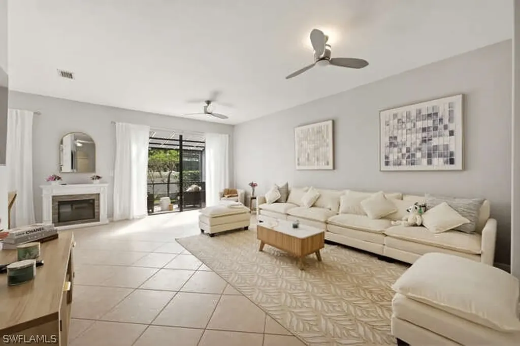 7368 Bristol Circle Naples FL 34120