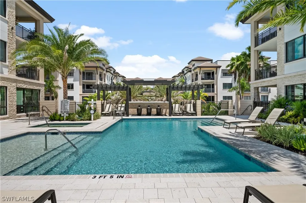 1130 3rd Avenue S Naples FL 34102