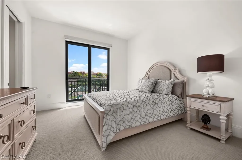 1130 3rd Avenue S Naples FL 34102