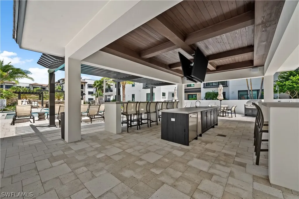 1130 3rd Avenue S Naples FL 34102
