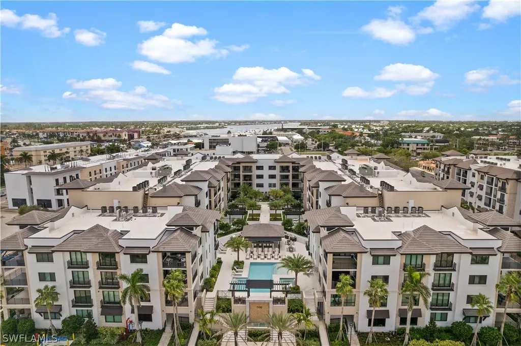 1130 3rd Avenue S Naples FL 34102
