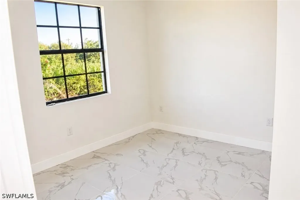 2555 25th Street W Lehigh Acres FL 33971