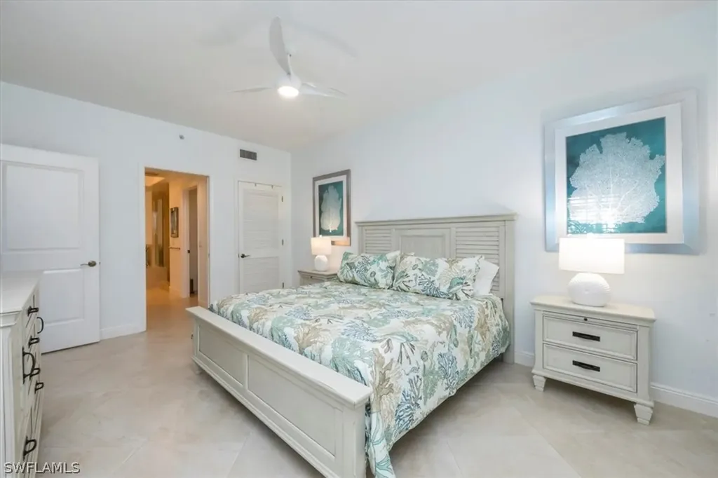 965 Sandpiper Street Naples FL 34102