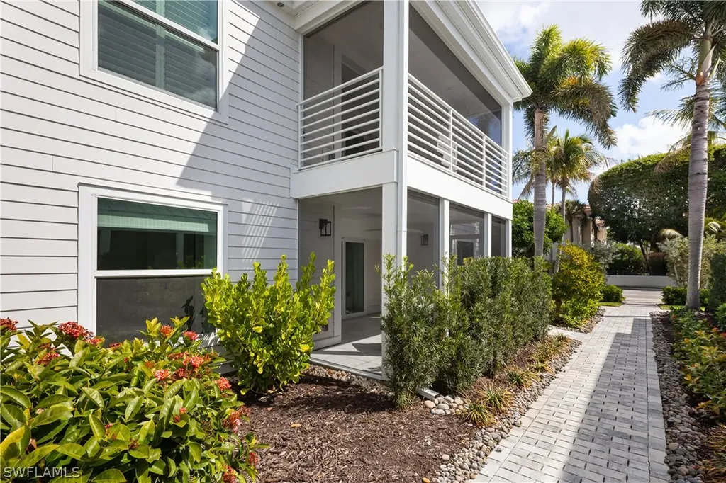 600 3rd Street S Naples FL 34102