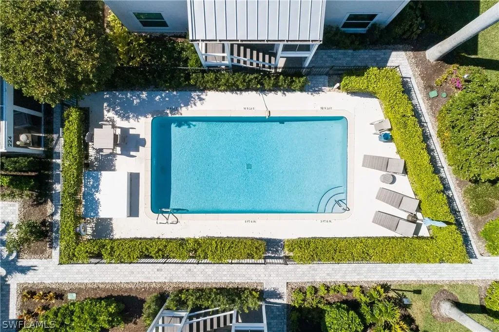 600 3rd Street S Naples FL 34102