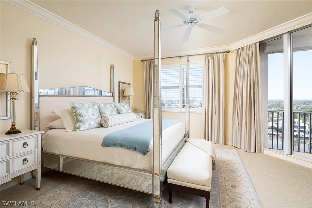 410 Flagship Naples FL 34108