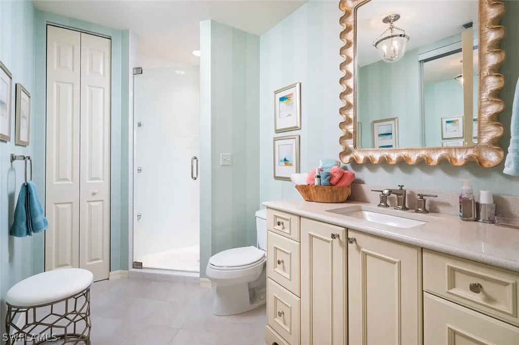 410 Flagship Naples FL 34108