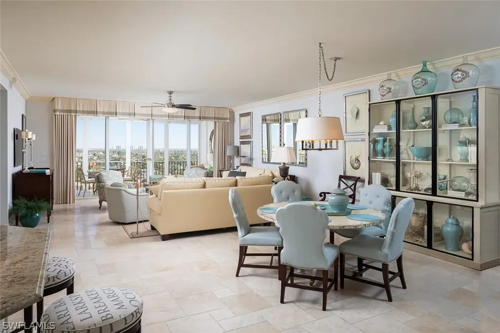 410 Flagship Naples FL 34108