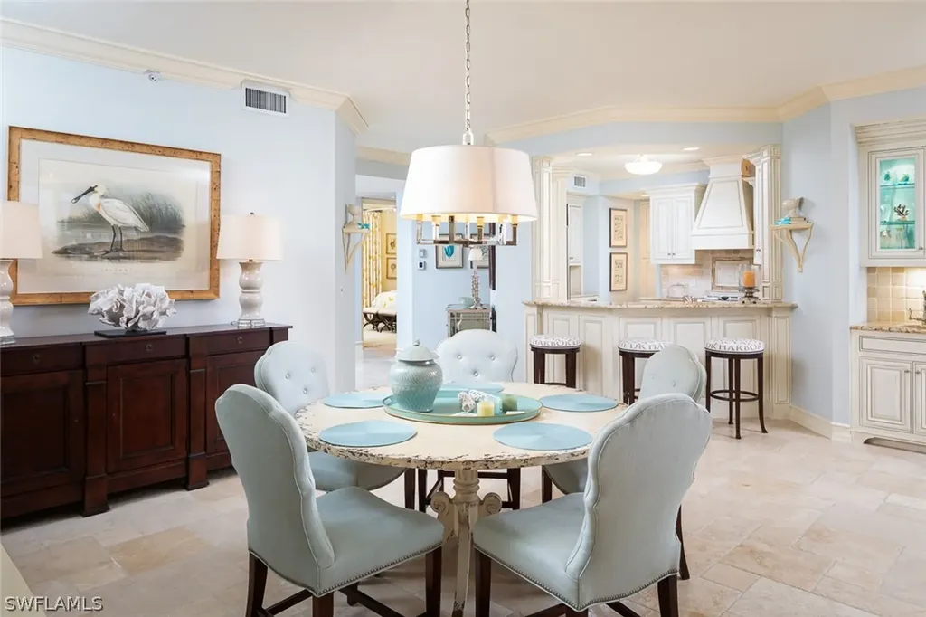 410 Flagship Naples FL 34108