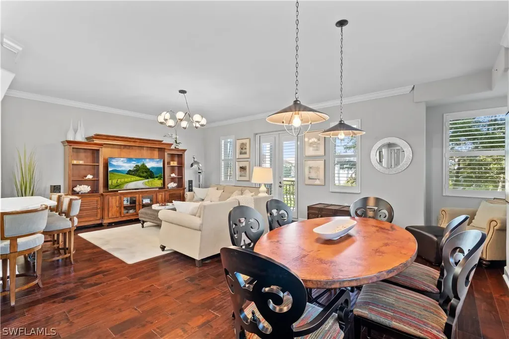 1104 6th Street S Naples FL 34102
