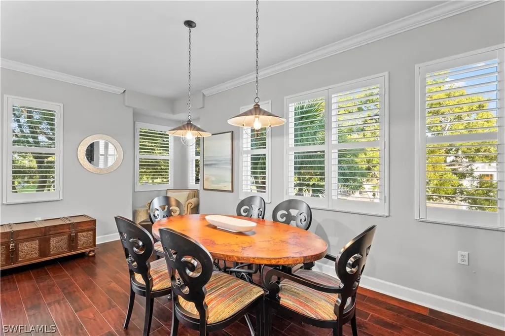 1104 6th Street S Naples FL 34102