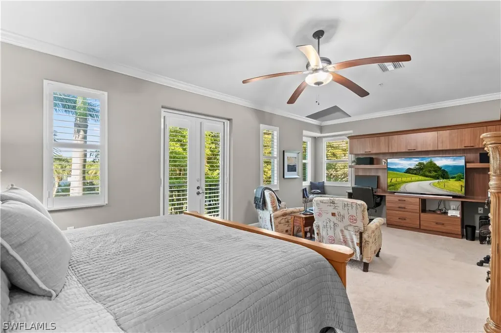 1104 6th Street S Naples FL 34102
