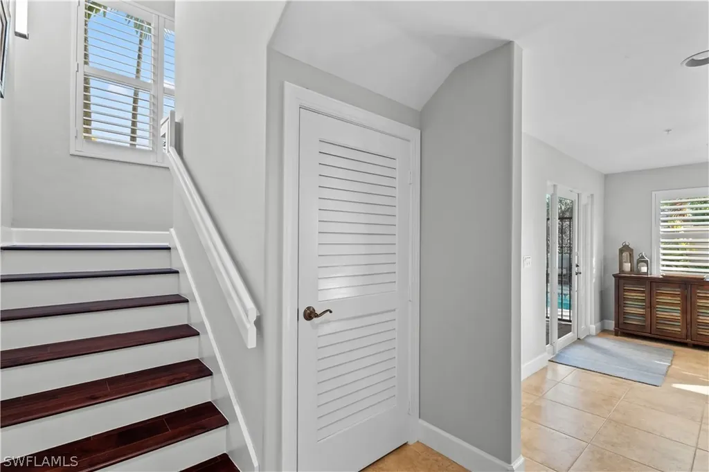 1104 6th Street S Naples FL 34102