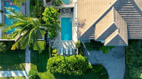 1104 6TH Street S Naples FL 34102