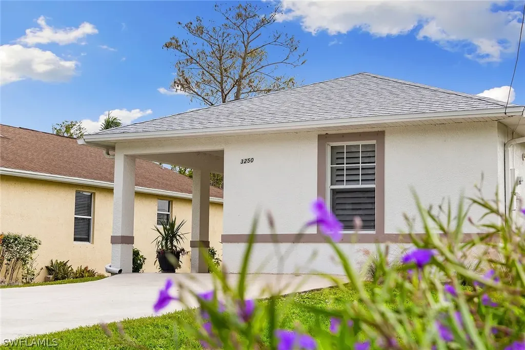 3250 Cottage Grove Avenue Naples FL 34112