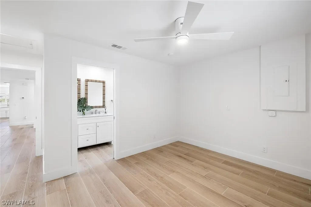 3250 Cottage Grove Avenue Naples FL 34112