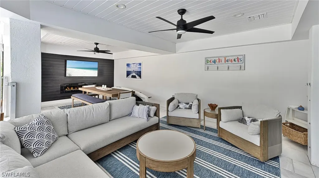 198 Topanga Drive Bonita Springs FL 34134