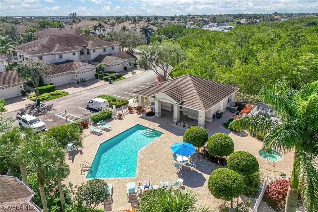 5095 Yacht Harbor Drive Naples FL 34112
