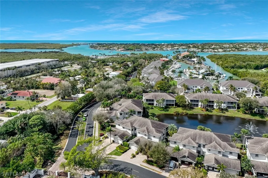 5095 Yacht Harbor Drive Naples FL 34112