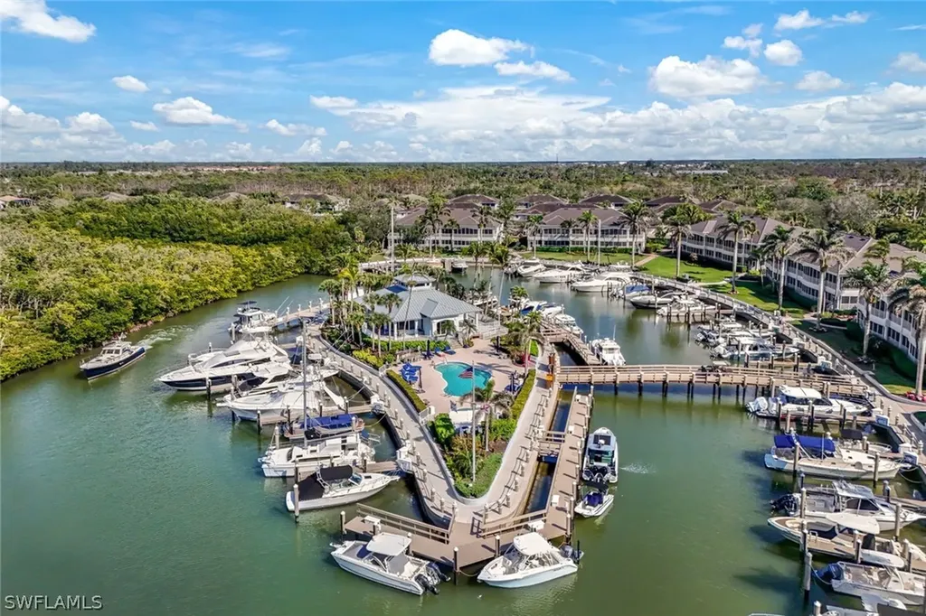 5095 Yacht Harbor Drive Naples FL 34112