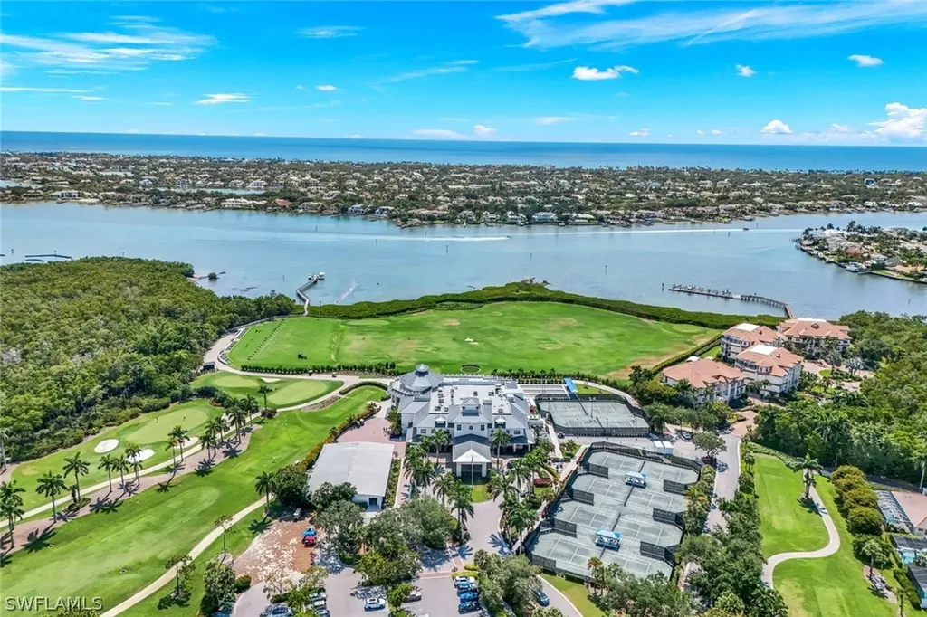 5095 Yacht Harbor Drive Naples FL 34112