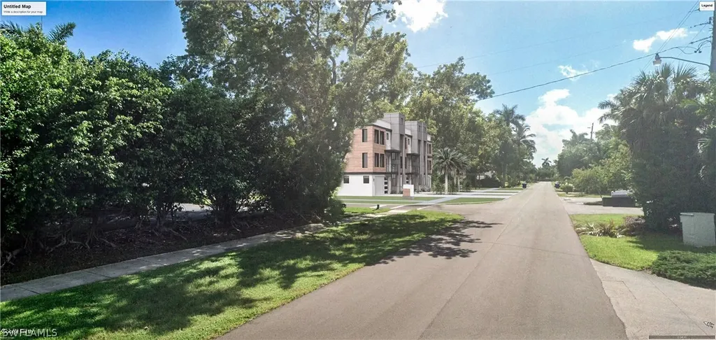 1525 Blue Point Avenue Naples FL 34102