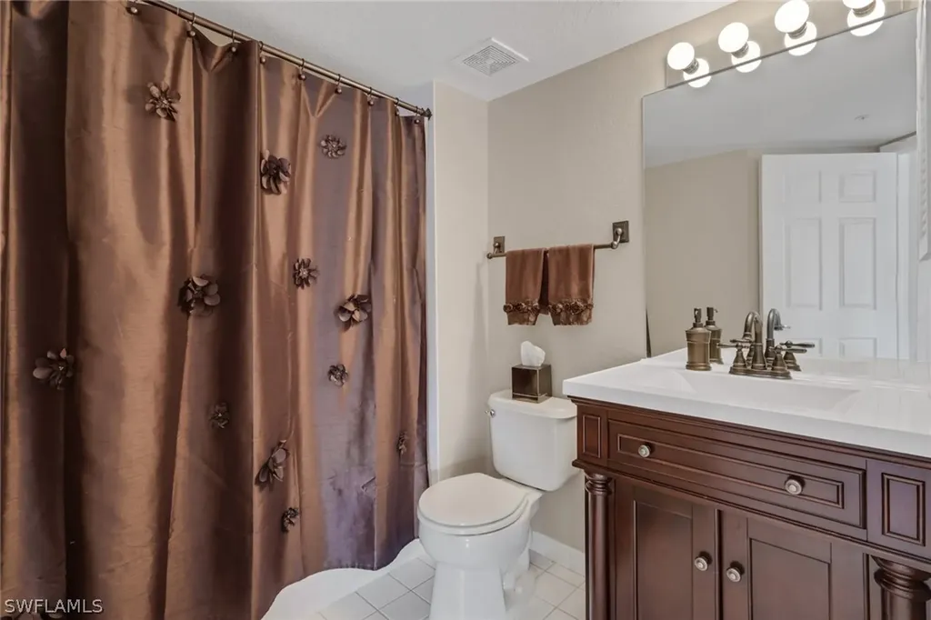 4610 Saint Croix Lane Naples FL 34109