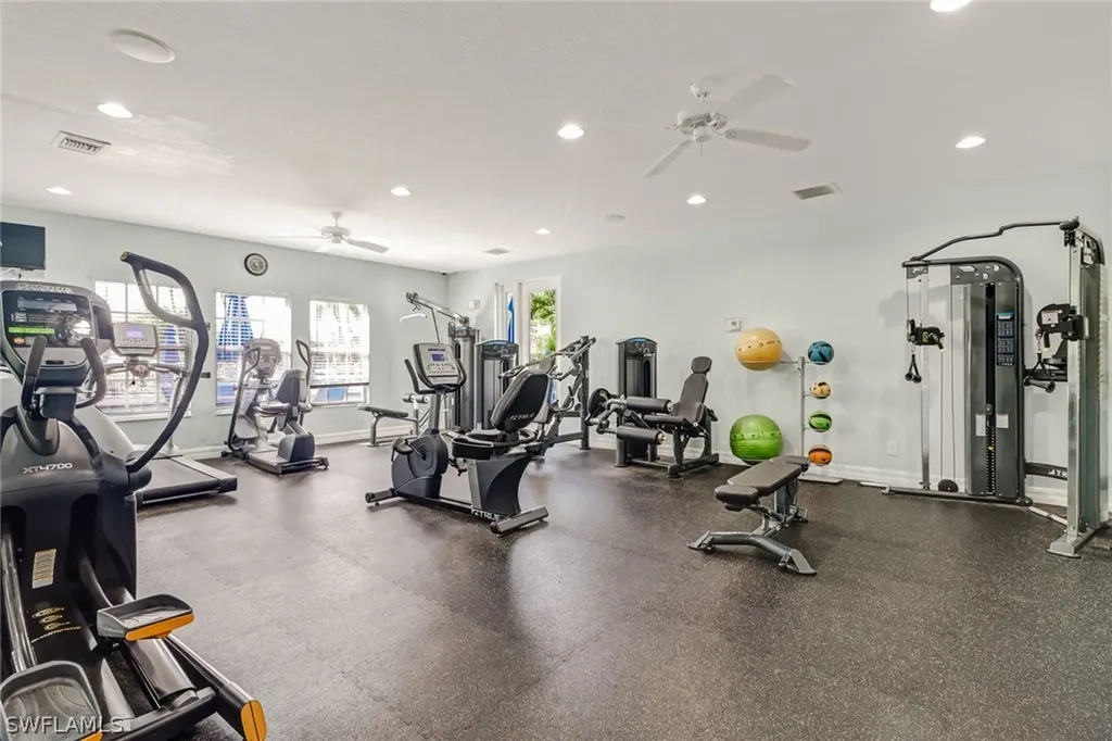 4610 Saint Croix Lane Naples FL 34109