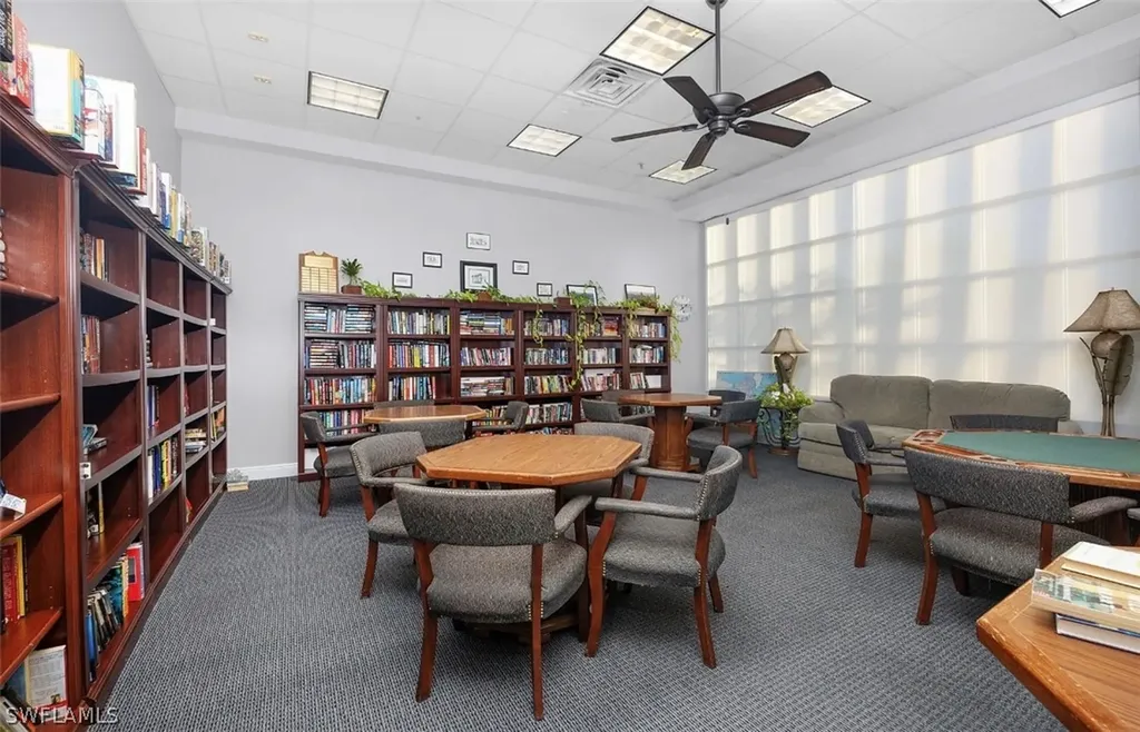 37 High Point Circle E Naples FL 34103