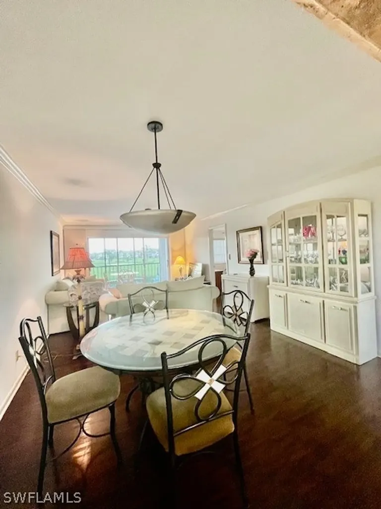 37 High Point Circle E Naples FL 34103