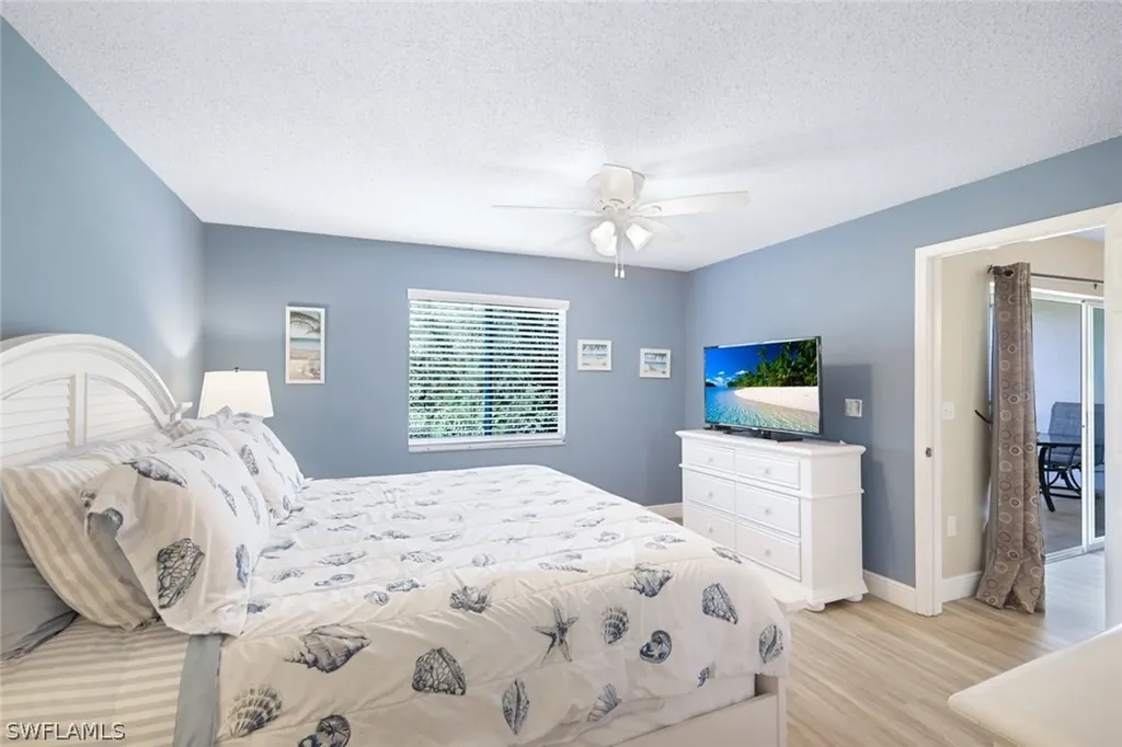 3041 Sandpiper Bay Circle Naples FL 34112