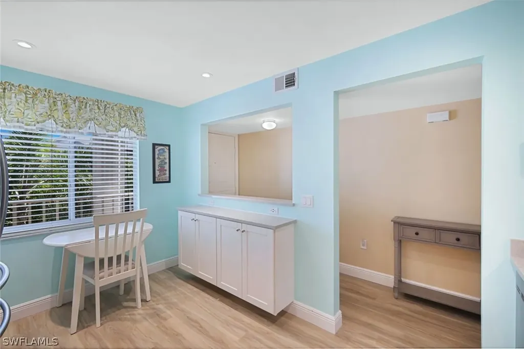 3041 Sandpiper Bay Circle Naples FL 34112