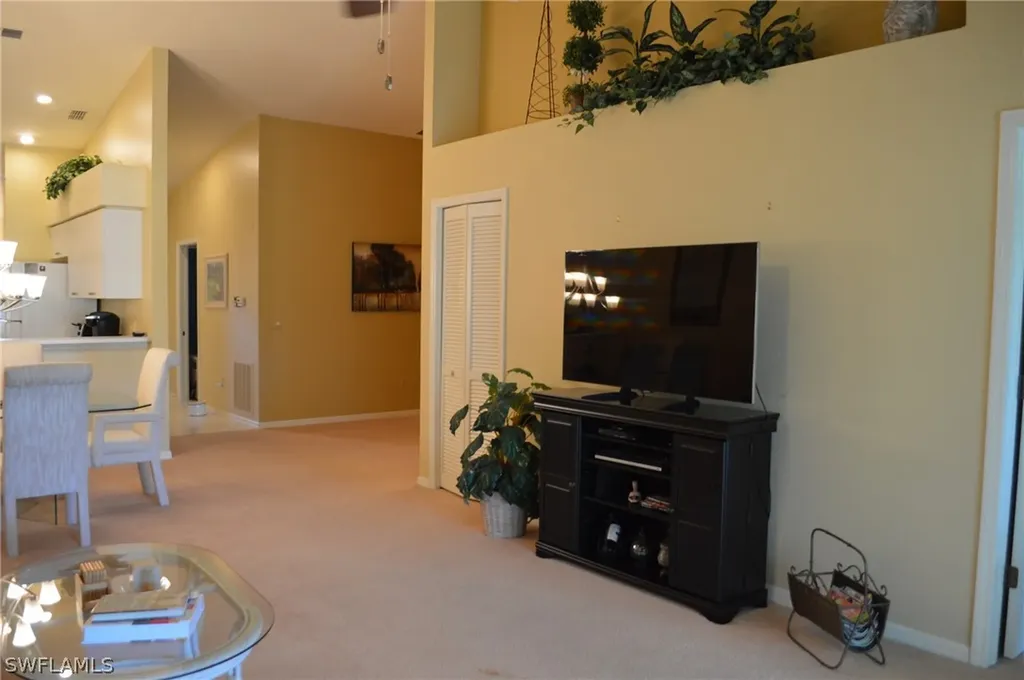 8055 Tiger Cove Naples FL 34113