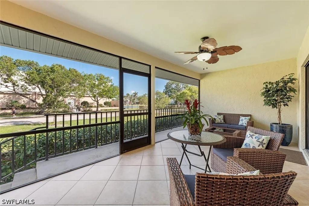 560 9th Avenue S Naples FL 34102